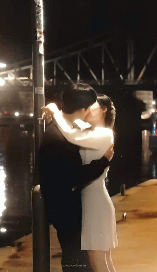 Kim Soo Hyun and Kim Ji Won Relationship