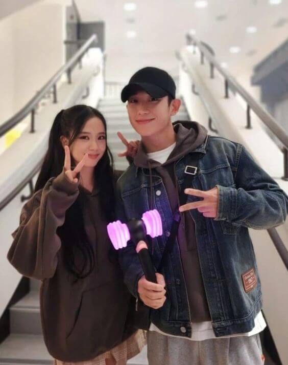 Jung Hae-in and Jisoo