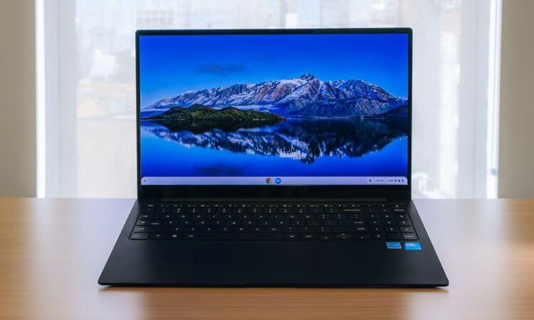 Best Chromebooks for Work & Study in 2025