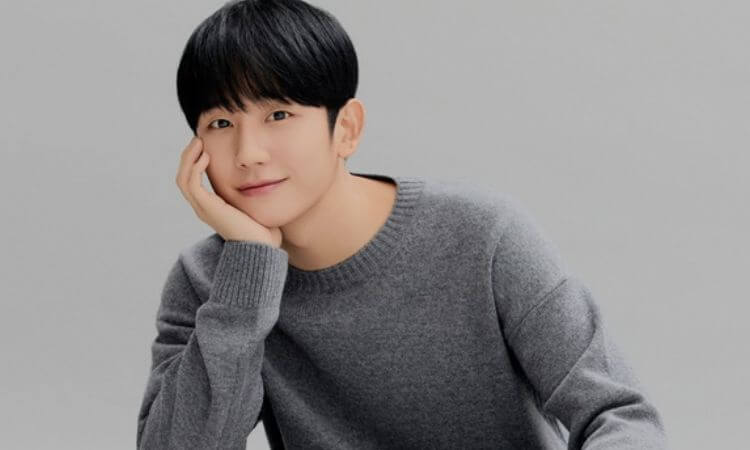 Is Jung Hae-in Dating in 2026
