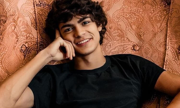 Iñaki Godoy Girlfriend Is the One Piece Star Single or Dating